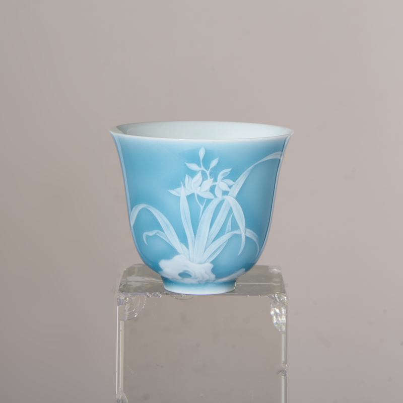 Celadon Glaze White Orchid Bell Cup - Image 3