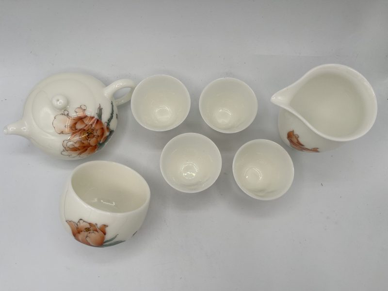 White Porcelain Hand-painted Tea Set - Image 3
