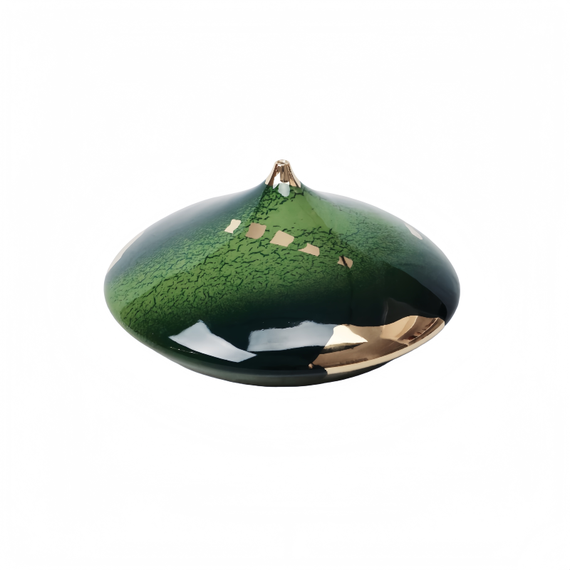 Sharp Mouthed Overlord Vase