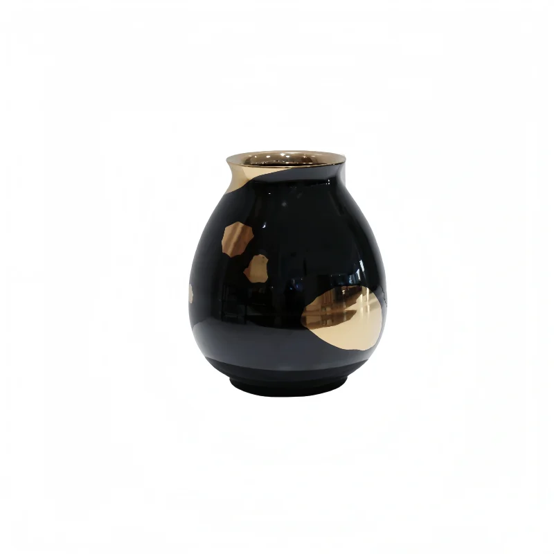 Rhombus Gold  Black Vase