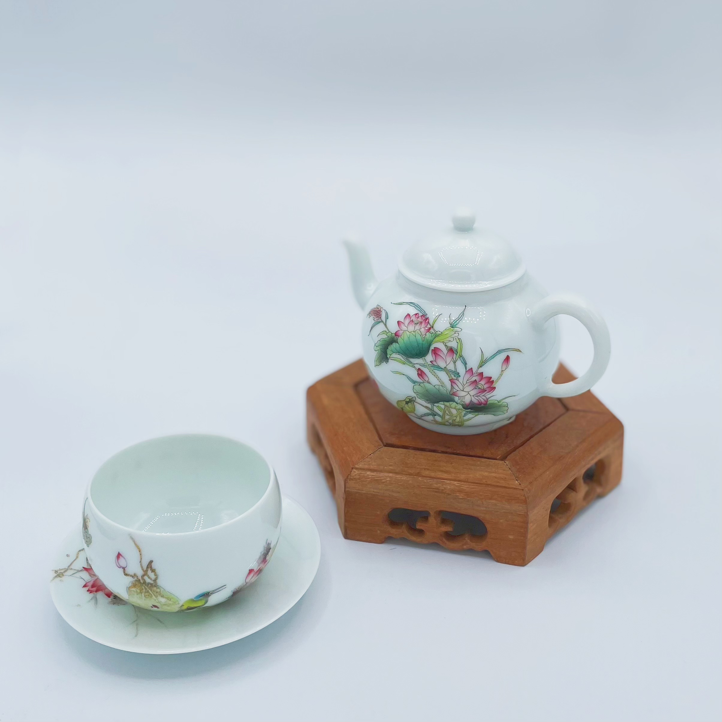 Ceramic Fragrant and Refreshing Teapot