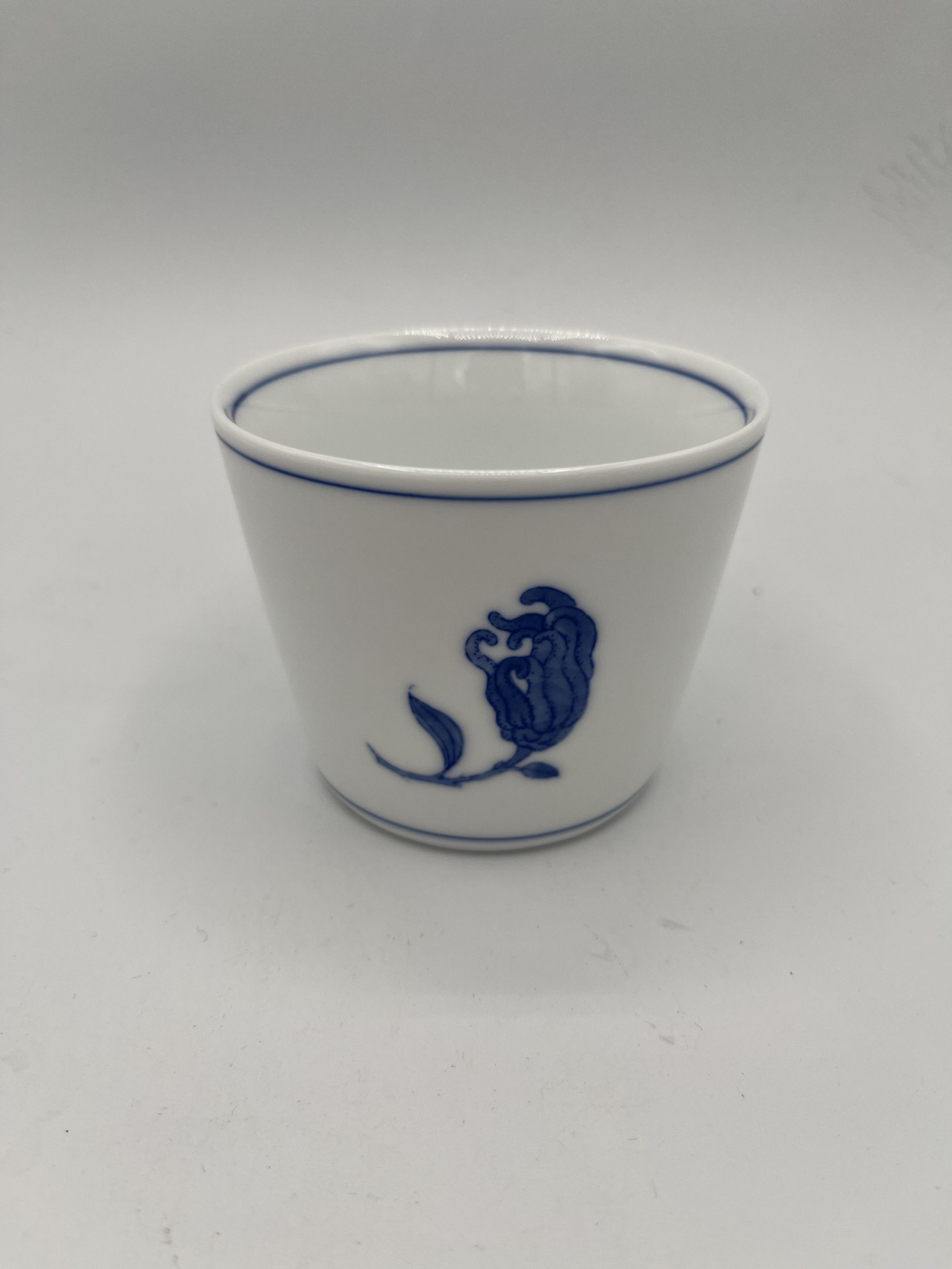 Blue and White Hand-painted Buddha's Hand Small Blue Cup