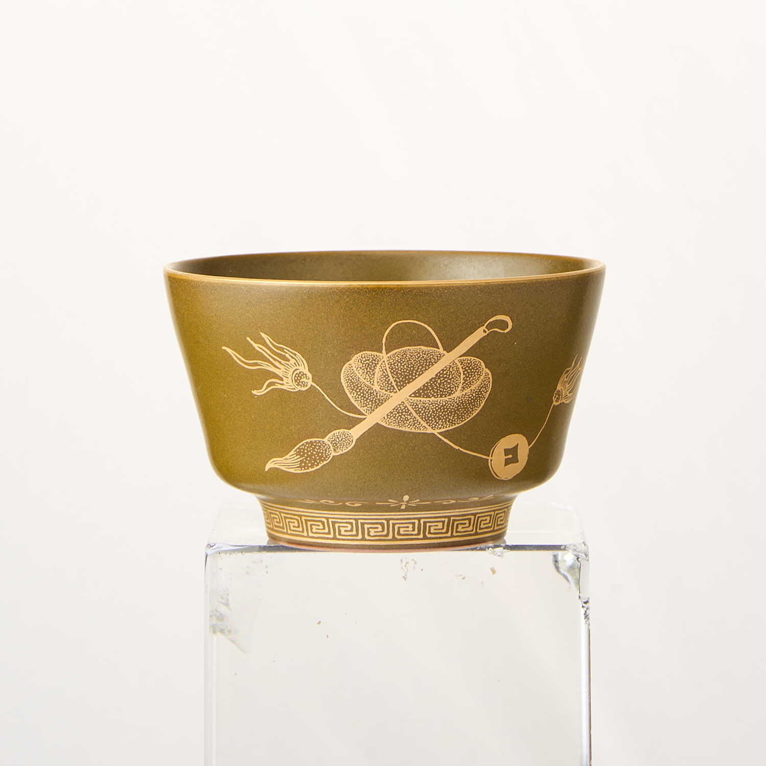 Tea Powder Gold-painted Definitely Ruyi Cup