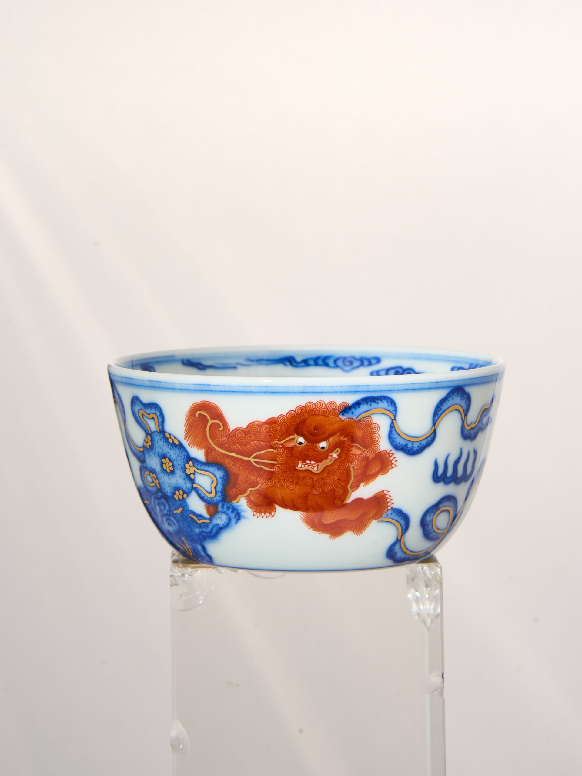 Blue-and-White with Iron-Red Lion and Silk Ball Cup
