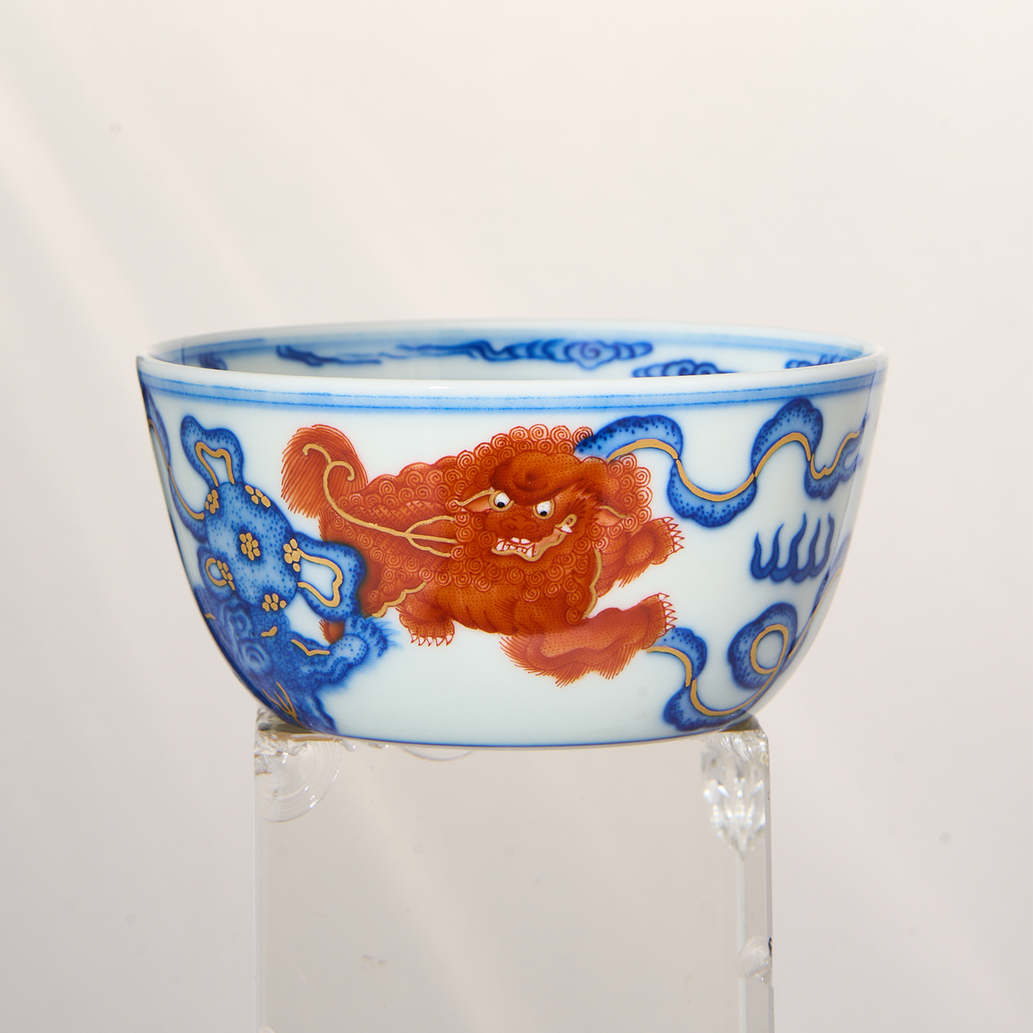 Blue-and-White with Iron-Red Lion and Silk Ball Cup - Image 2