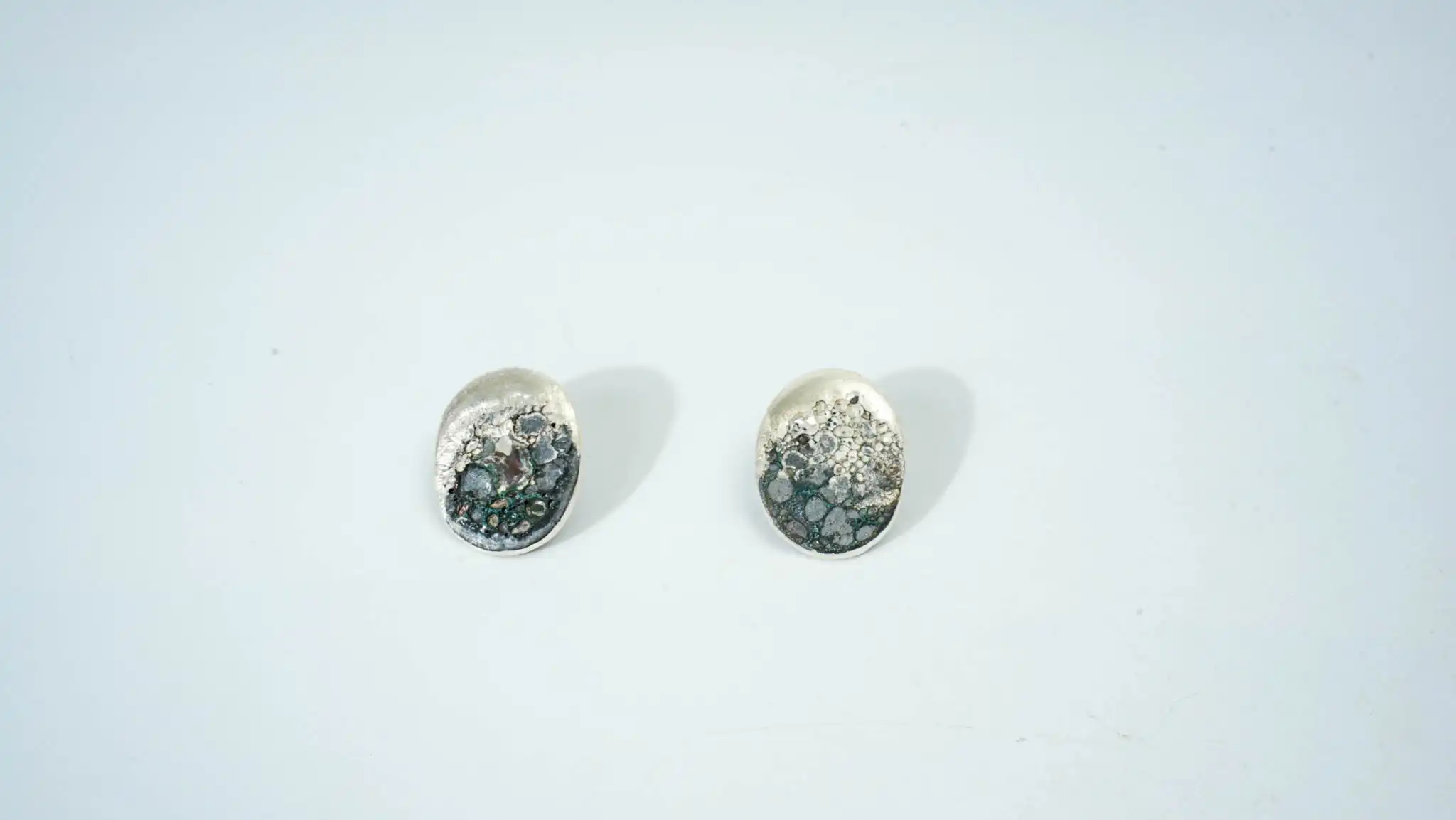 Black & Silver?Series ?Oval Ceramic Earrings