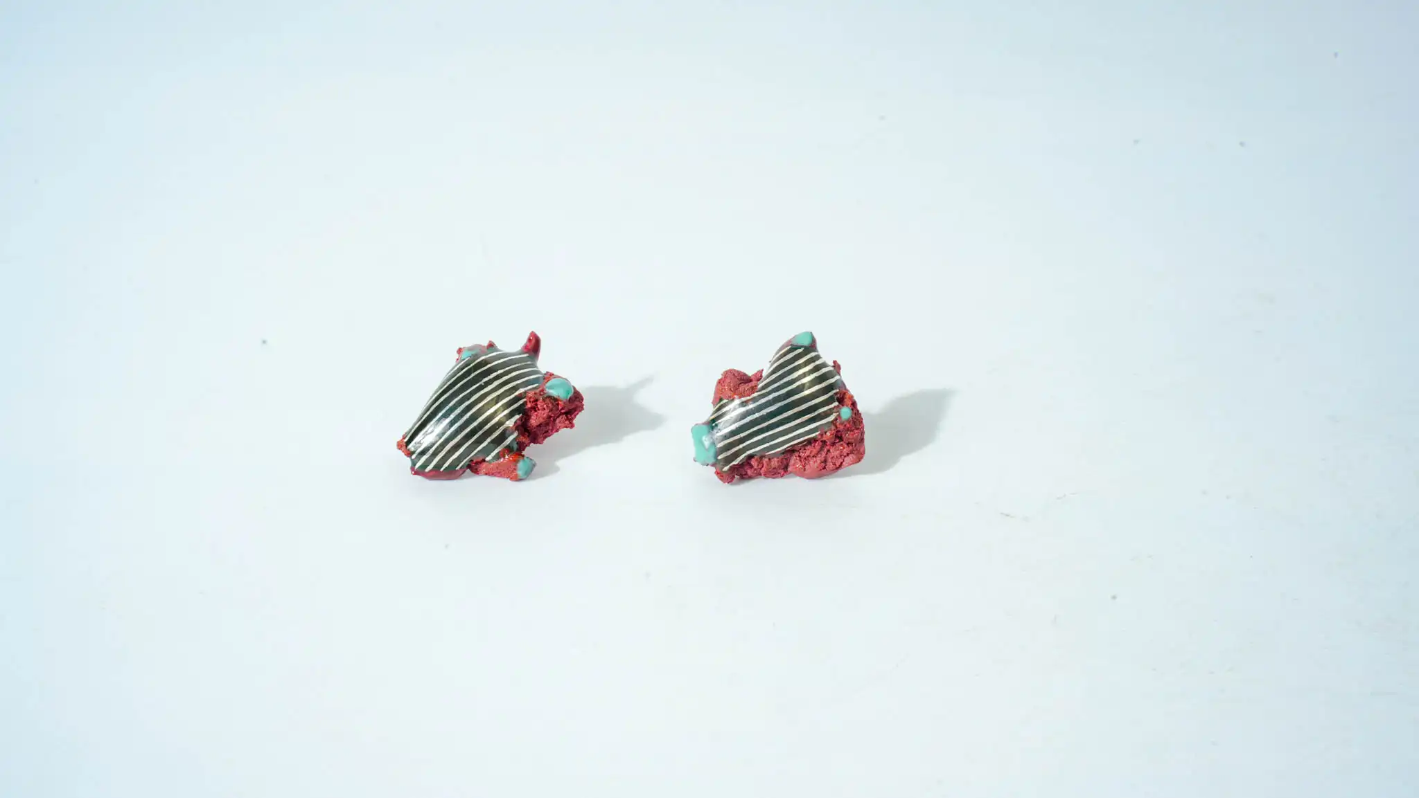Kiln-Variation Half-Glaze Striped Ceramic Earrings