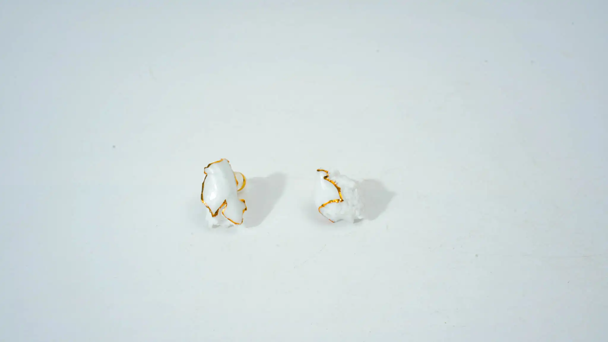 Overglaze Painted White Ceramic Earrings with Gold Rim (Irregular Shape)