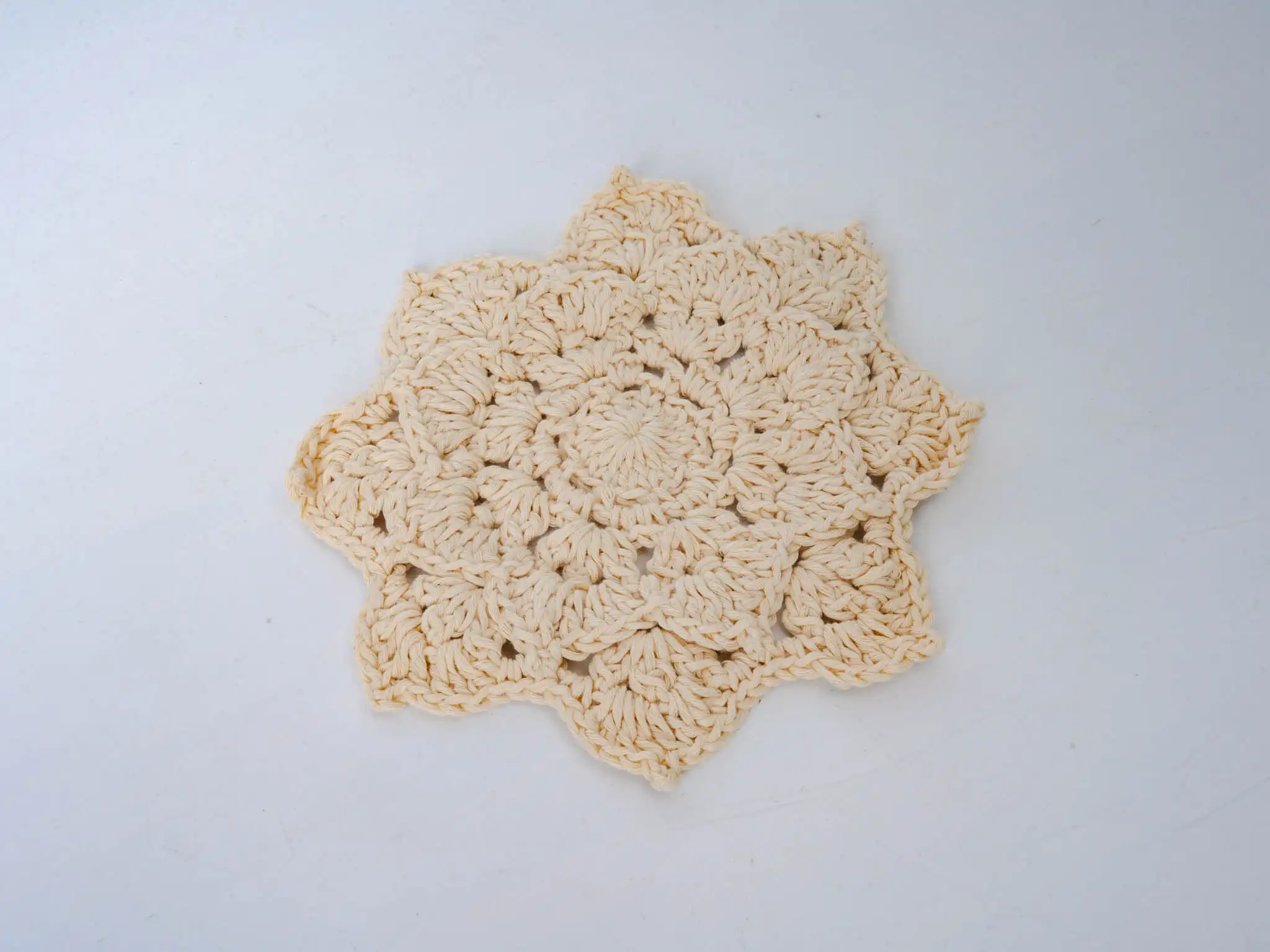 Woven Flower Pot Holder