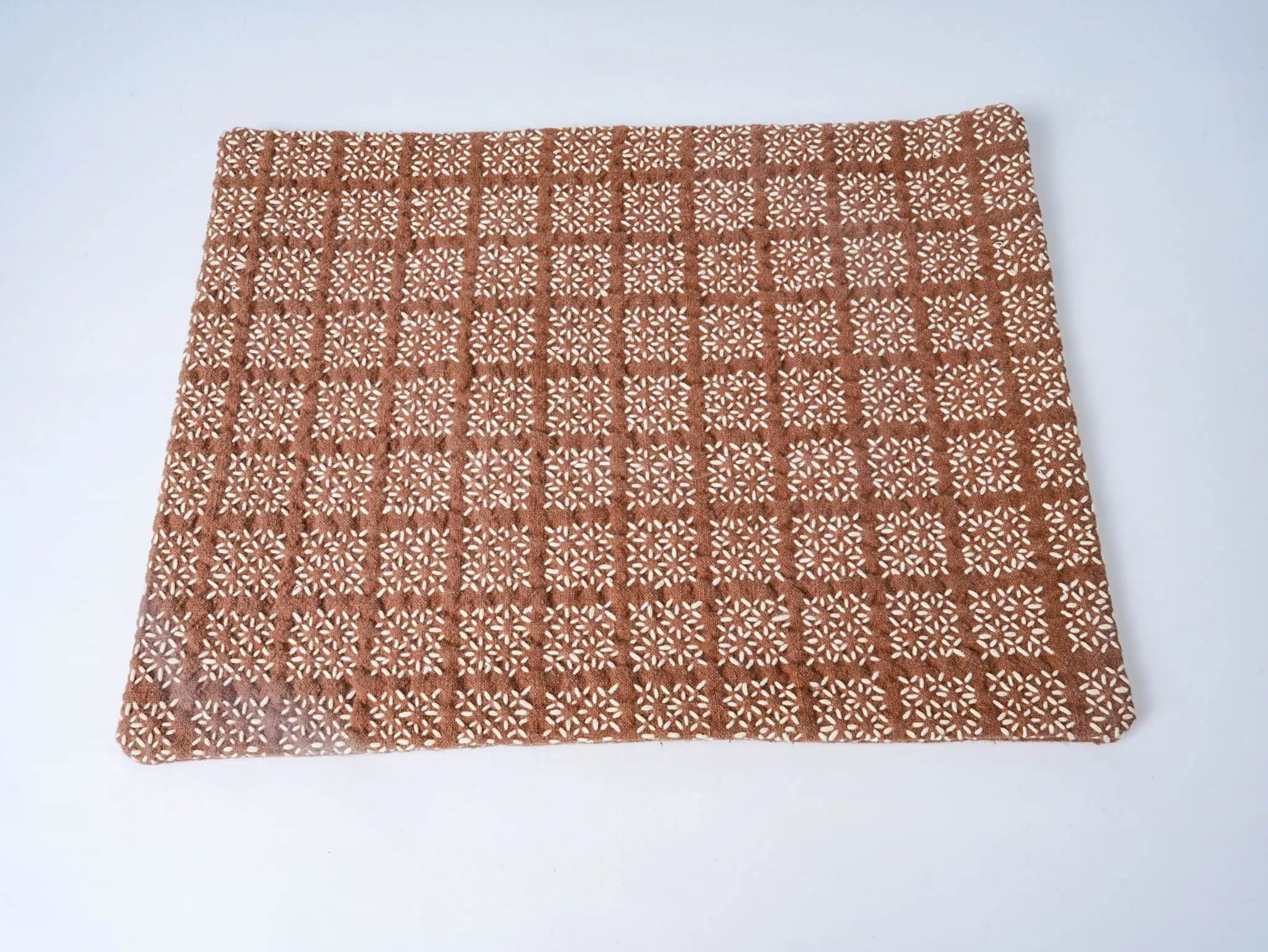 Sashiko Embroidered Checker Grid Mat