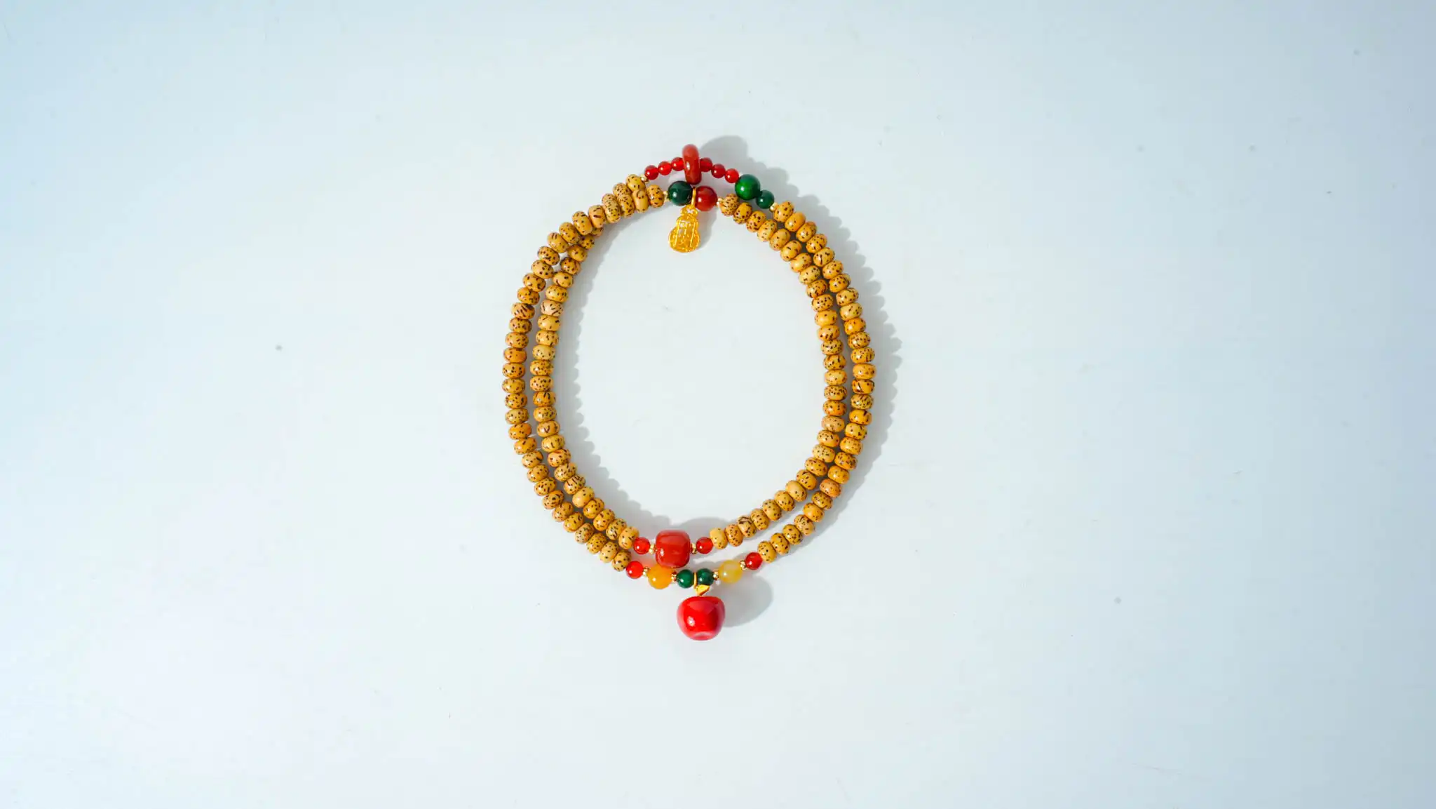 Peaceful Apple Premium Bracelet