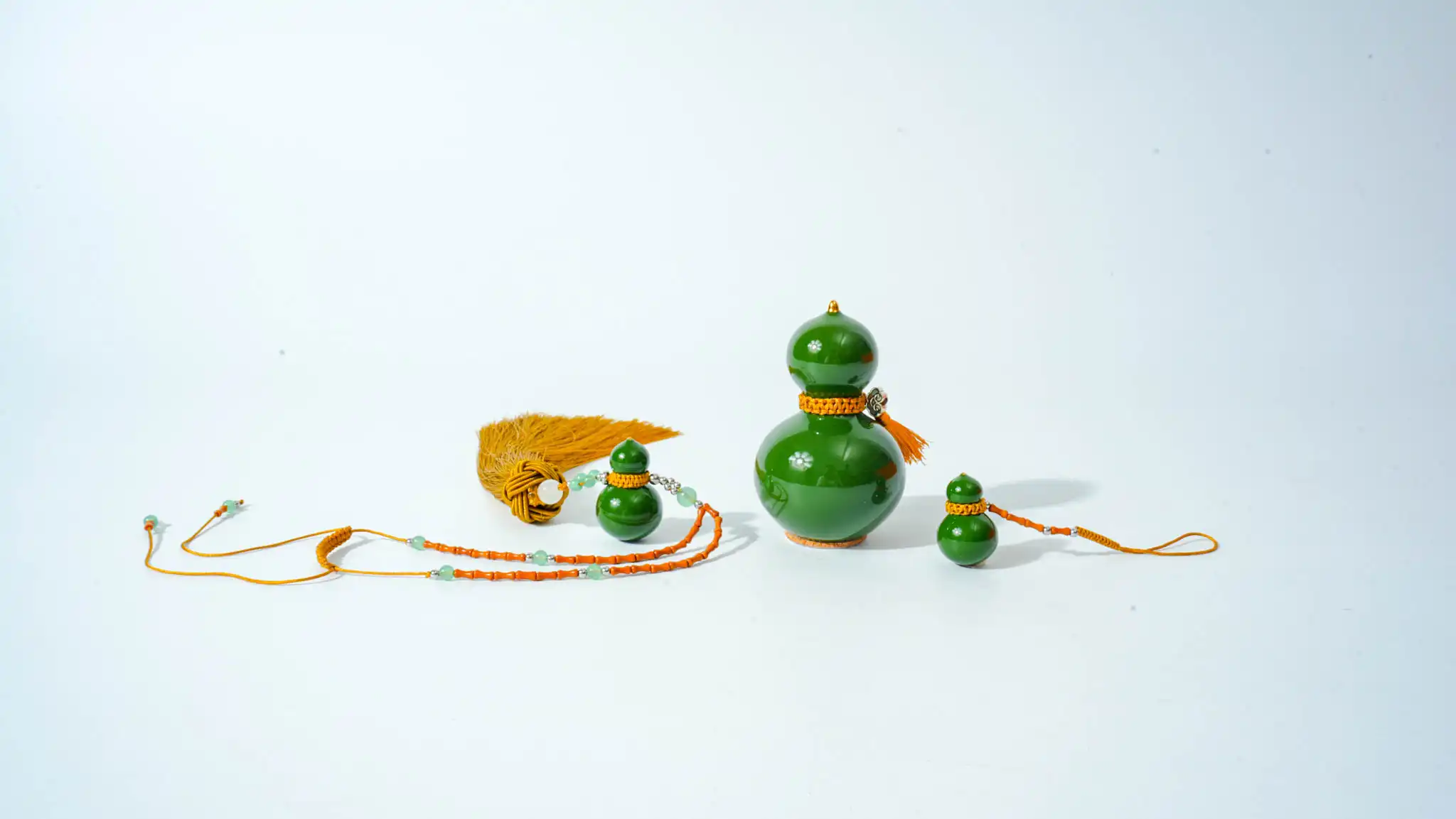 Fortune & Peace Car Charm Gift Box (Green)