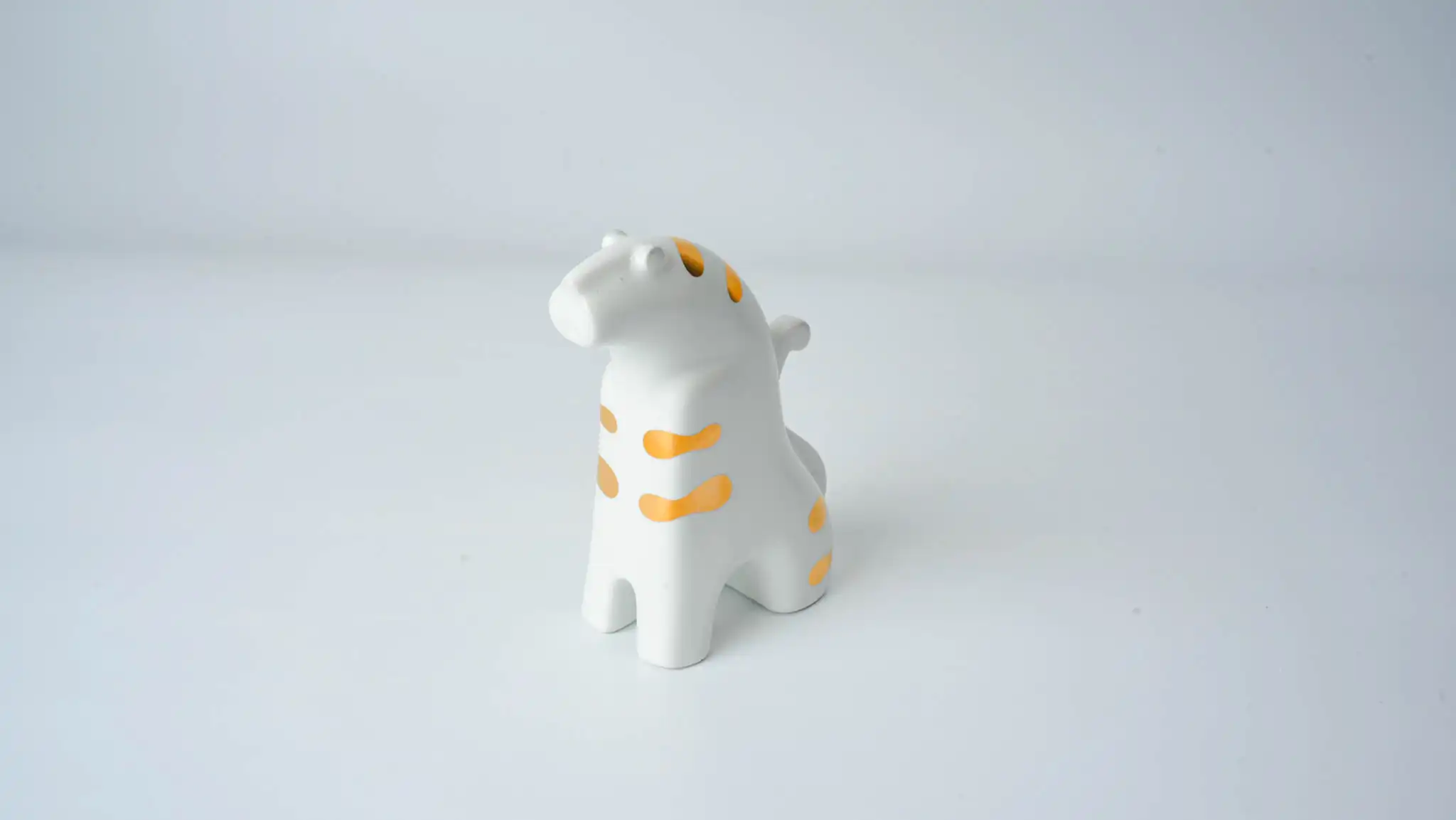 Tiger Honor Ceramic Figurine White