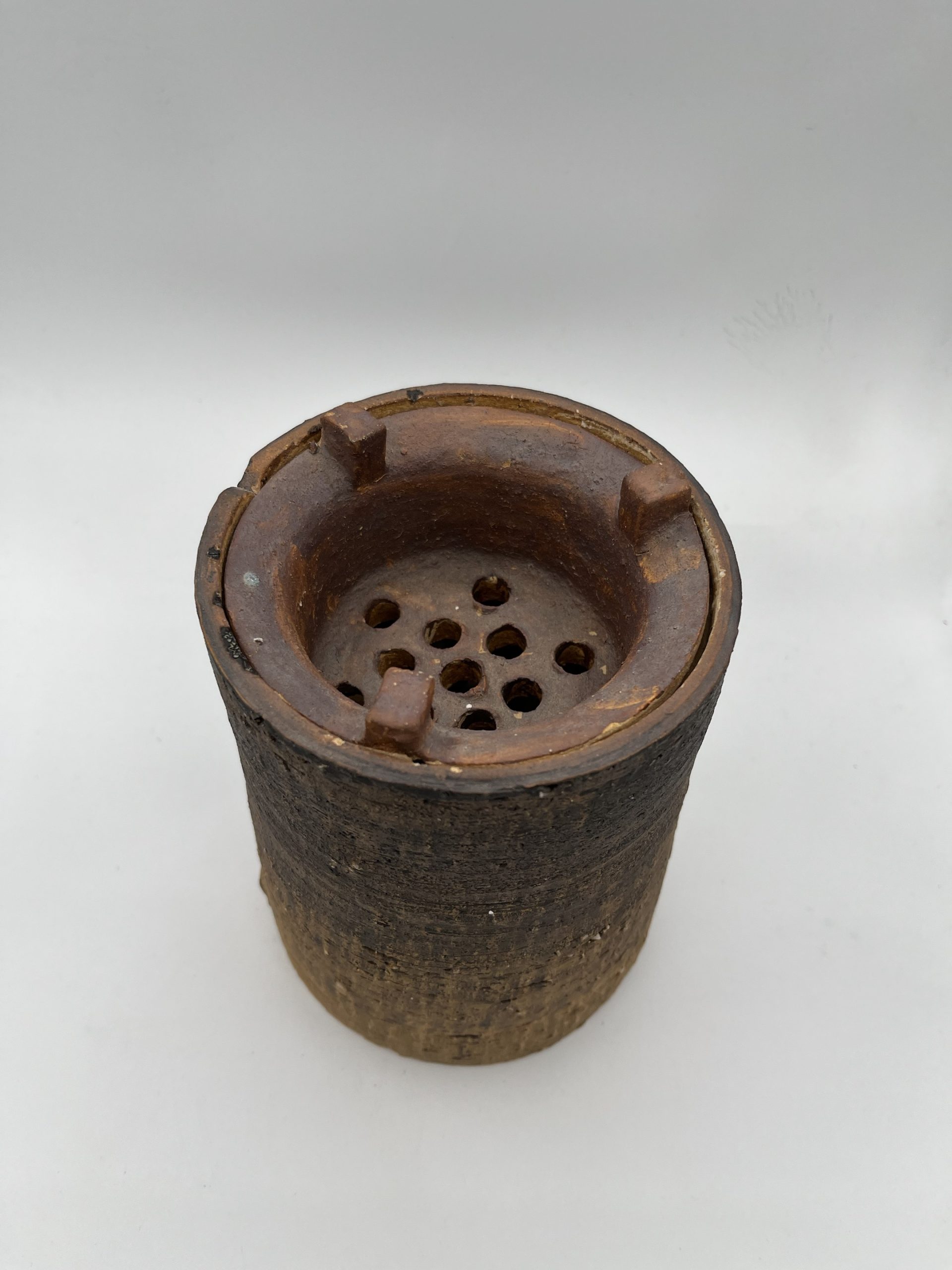 Ceramic Qi-fired Stove