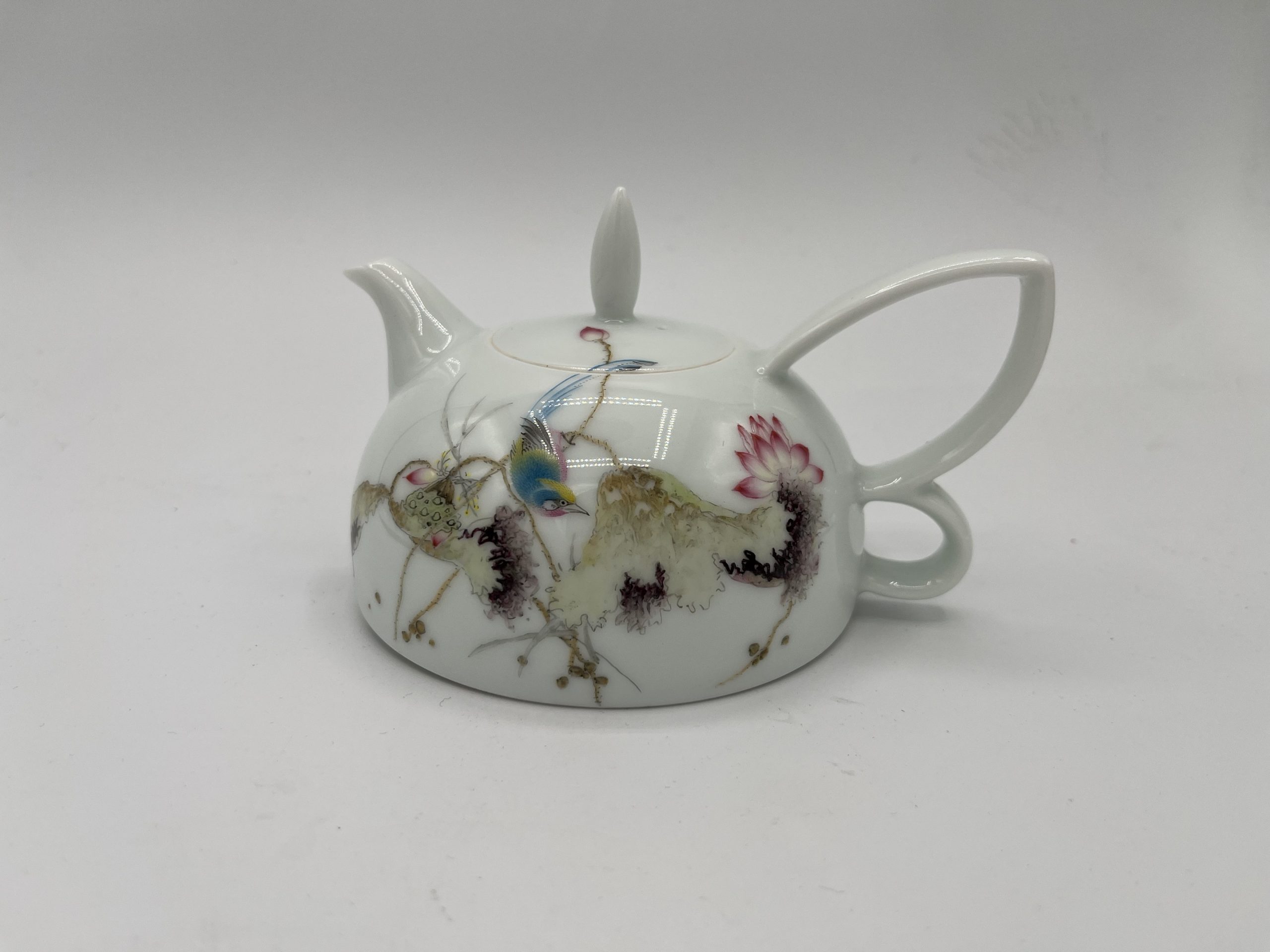 Ceramic Withered Lotus Teapot (Butterfly Teapot)