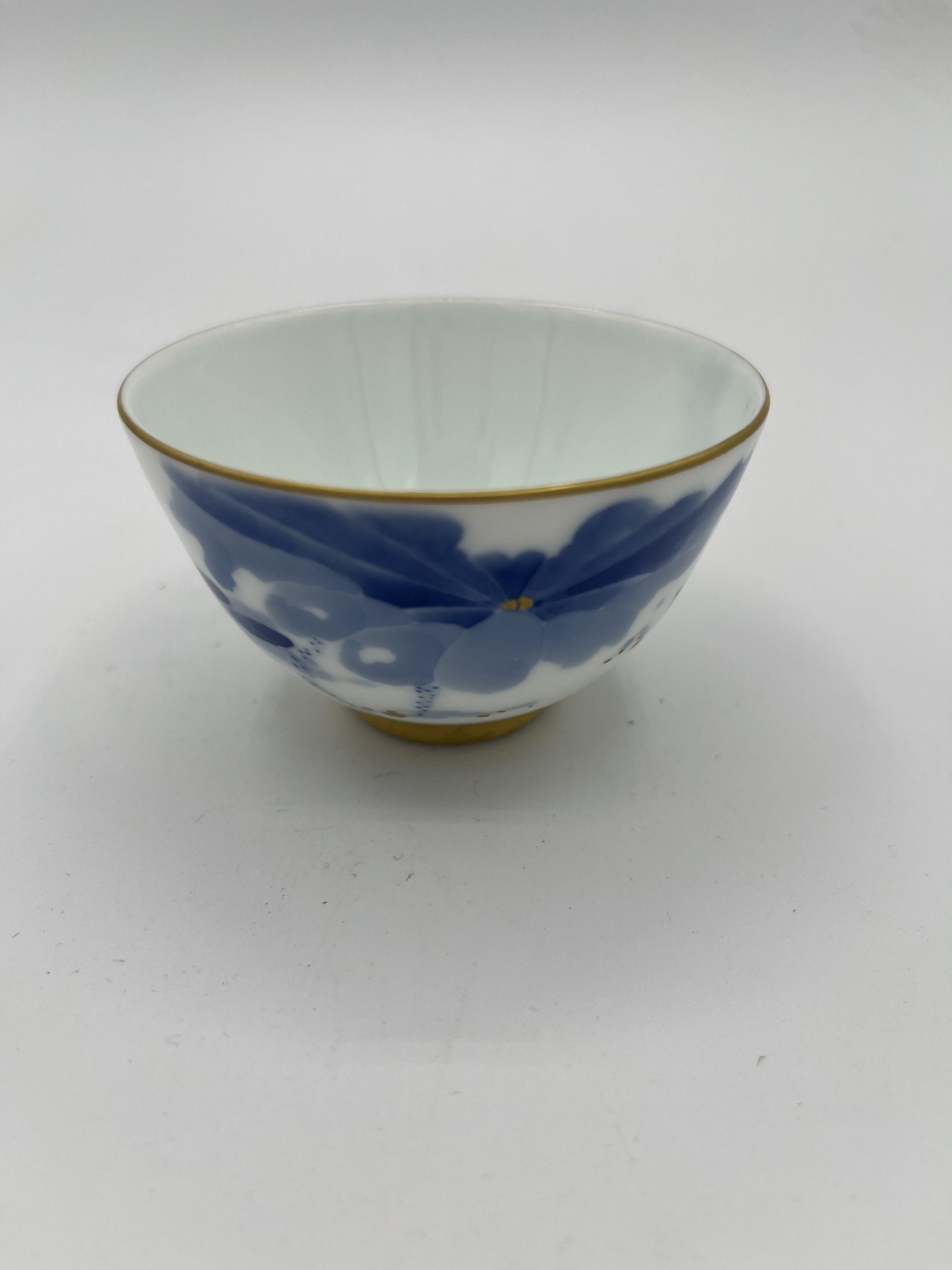 Ceramic Blue and White Gold-inlaid Lotus Leaf Cup