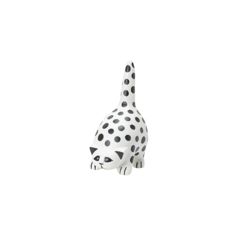 Cat – Polka Dot “Colaco” Style